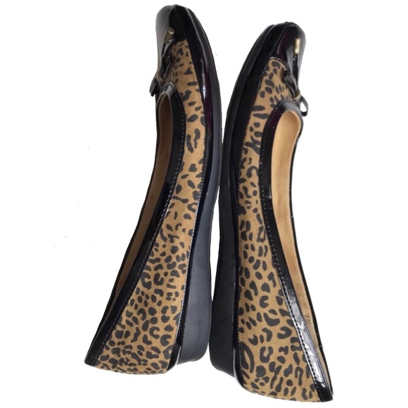 naturalizer animal print shoes